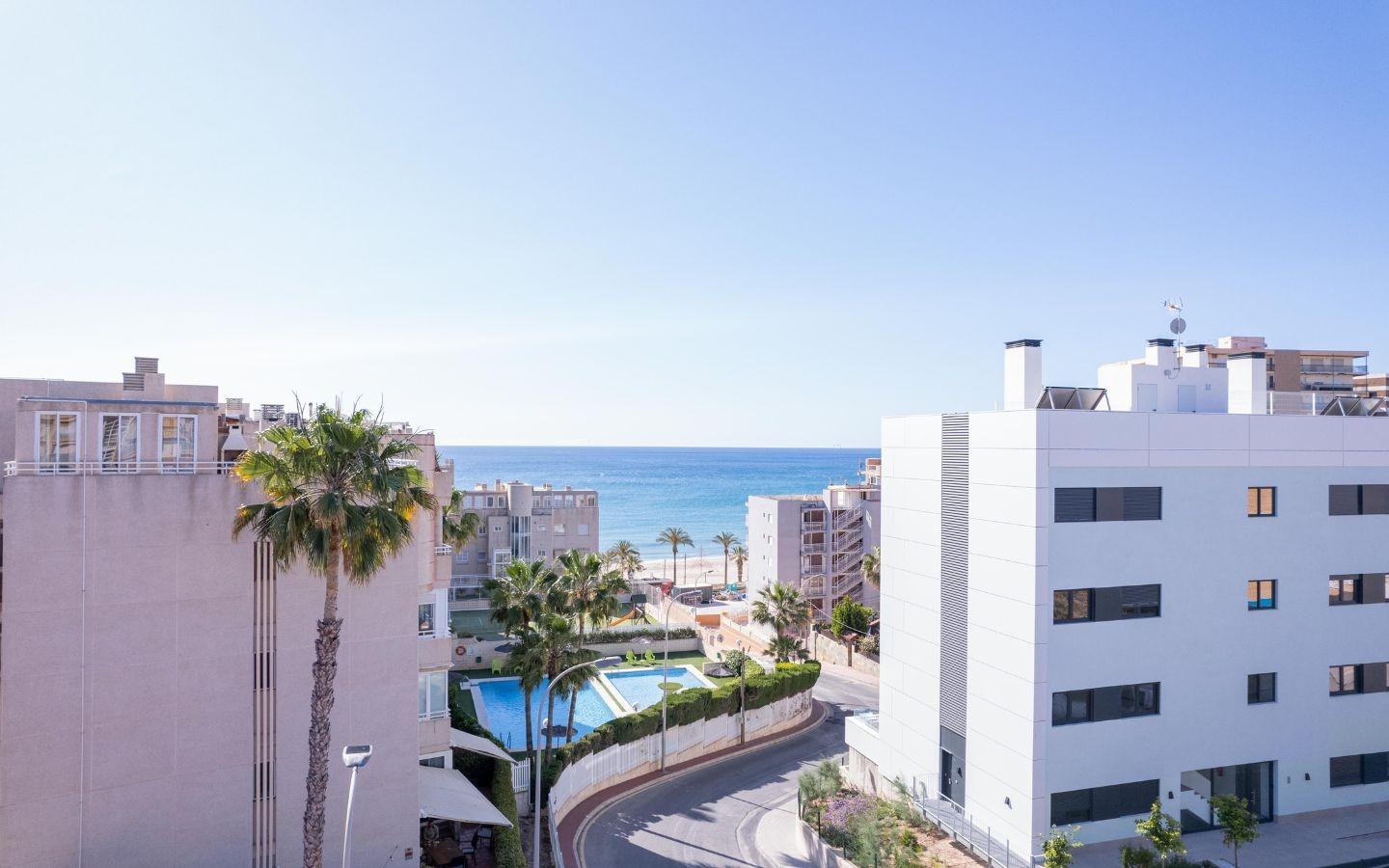 2 Bedroom 2 Bathroom in El Campello